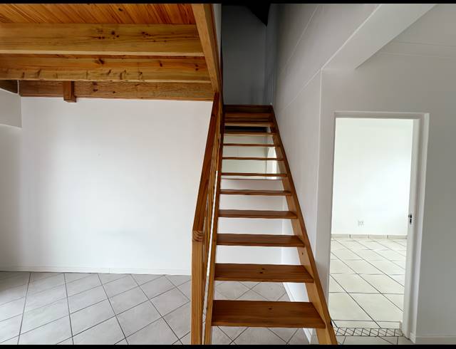 2 BEDROOM APARTMENT TO LET IN MELKBOSSTRAND CENTRAL